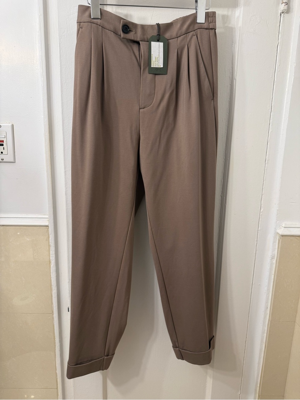 AllSaints Men's Earthy Brown Pleated Trousers